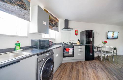 Batley Apartment | *F1BR* for your most relaxed & Cosy stay + Free Parking + Free Fast WiFi