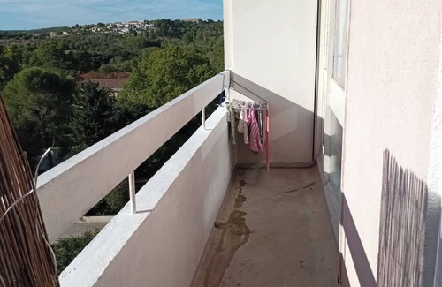 La Paillade Apartment | F2 apartment 50 meters from streetcar stop,
