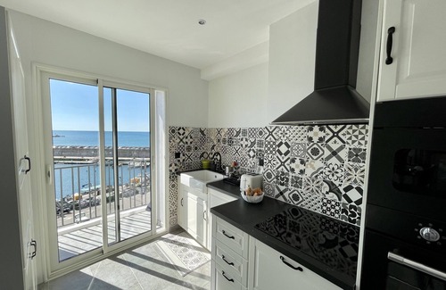 Sete Apartment | F2 Avec Terrasse et une vue Exceptionnelle sur le Port et le Môle