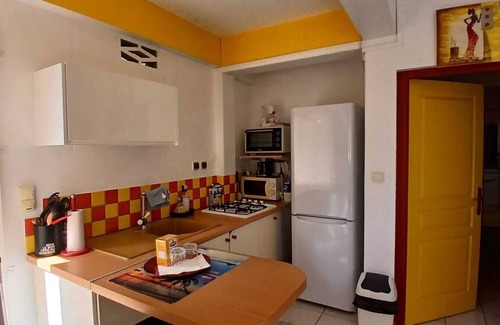 Fontaine de Moutte Apartment | F2-Bas de Villa-Non Smoking- Quiet area of Fort de France - Airport 10 min away