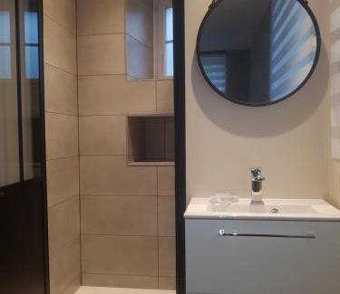 Mitry-Mory Apartment | F2 L'escale Paisible - Villepinte Aéroport CDG - Parc Astérix - Paris