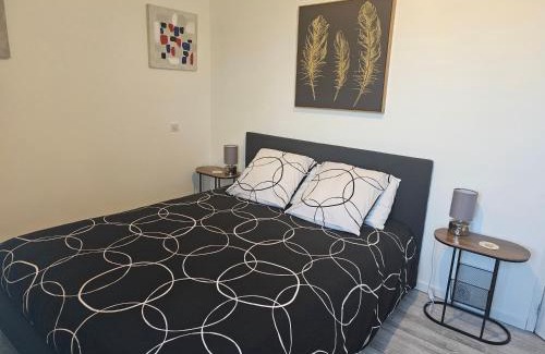 Uxegney Apartment | F2 neuf tout confort proche Epinal/lac de Bouzey