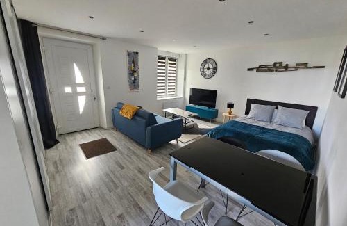 Uxegney Apartment | F2 neuf tout confort proche Epinal/lac de Bouzey