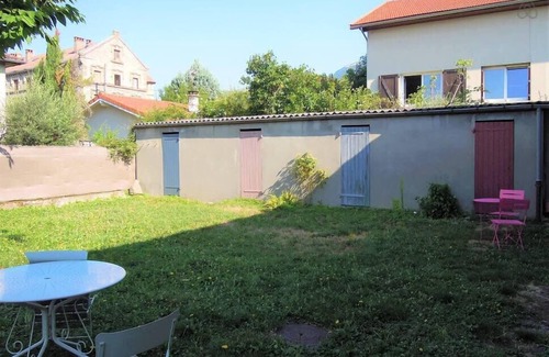 Saint-Martin-d'Heres Apartment | #F2 | The patio🍊Garden | Free parking