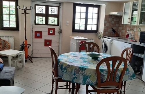 Veyrier-du-Lac House | F3 ground floor of a villa on the lake