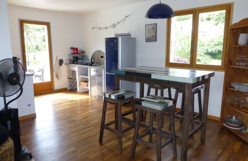 Calcatoggio House | F3 of 80m ², swimming pool with sight on sea and mountains Arrival possible during the week