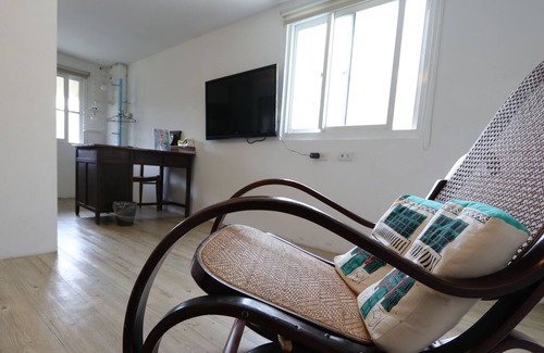 West Central District House | F302 Double room in Tainan Shengnong Old Street, Xinyi Street