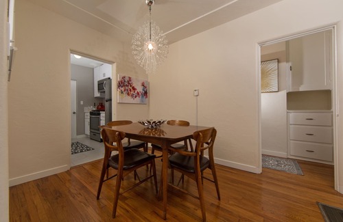 Hillcrest House | Fab & Hip, Walk to SD Zoo, Balboa Park,Restaurant Row,Coffee & Boutique shops