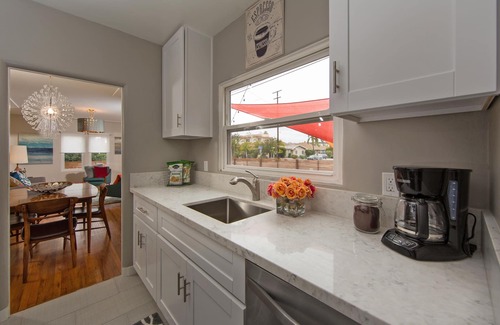 Hillcrest House | Fab & Hip, Walk to SD Zoo, Balboa Park,Restaurant Row,Coffee & Boutique shops