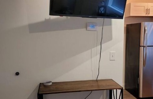 Greater Belhaven Apartment | FAB Studio Near Capitol, Hospitals, & Fair Grounds
