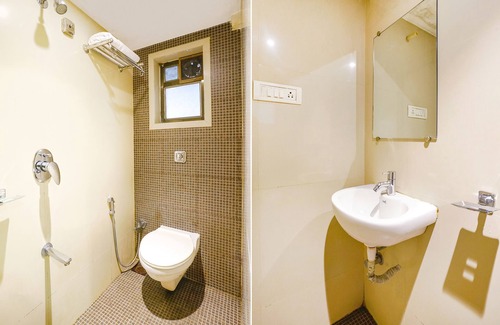 Vashi Hotel | Fabexpress Kuber