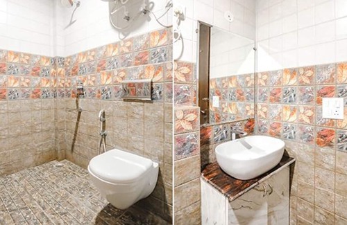 IMT Manesar Hotel | Fabexpress Next Home
