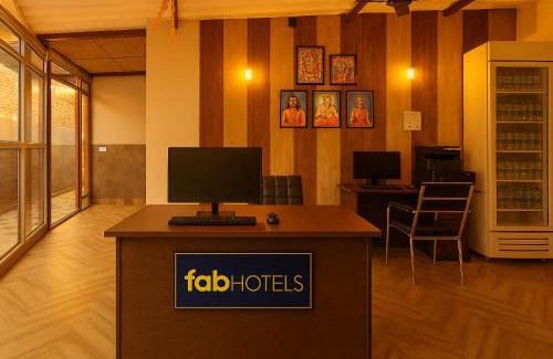 Haraiya Hotel | FabExpress Shree Ram Aadhar 900 Mtr from Ram mandir