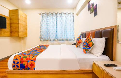 Vashi Hotel | FabHotel 24 7 Residency