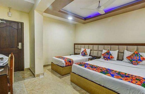 Central Chennai Hotel | FabHotel Central Palace