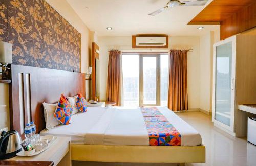 Panvel Hotel | FabHotel Devanshi Inn