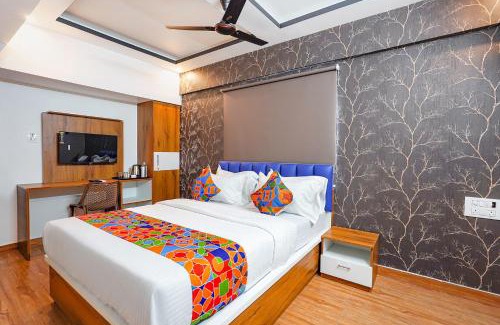 Vyalikaval HBCS Layout Hotel | FabHotel Galaxy Heights - Nagavara