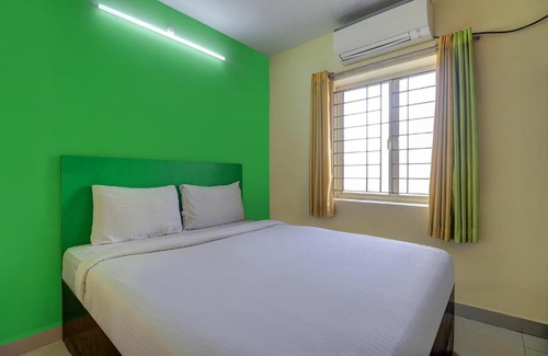 Teynampet Hotel | FabHotel Green Tree Inn