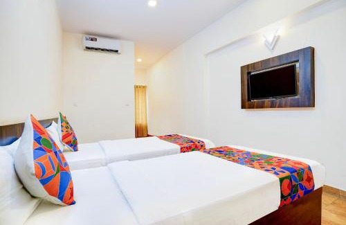 Jayanagar Hotel | FabHotel GRK Comforts - Jayanagar