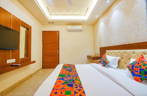 Ludhiana Hotel | FabHotel K9 Royal