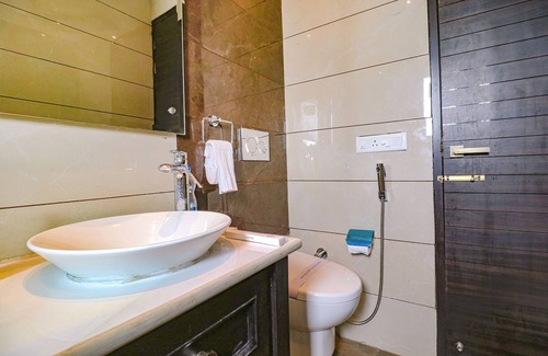 Ludhiana Hotel | Fabhotel K9 Villa