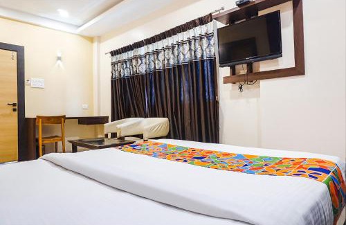 Shivajinagar Hotel | FabHotel Krishna Regency