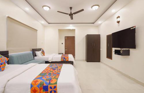 Jayanagar Hotel | FabHotel Maark Inn - Bannerghatta Rd