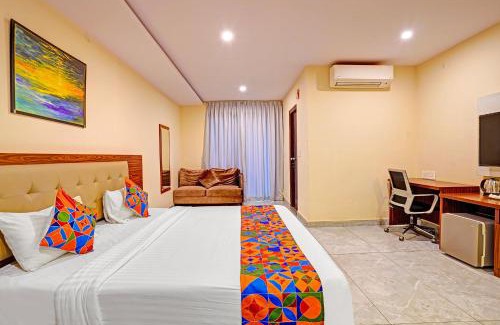 Electronics City Hotel | FabHotel Millennials