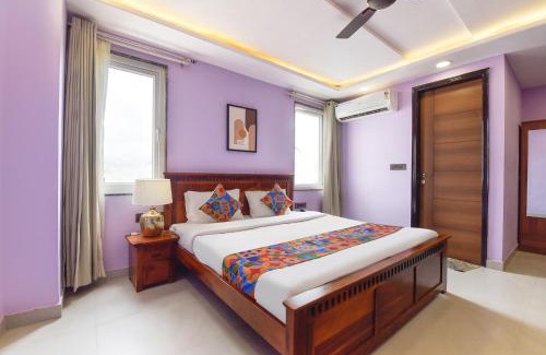 Raja Park Hotel | FabHotel Pink Palace Raja Park