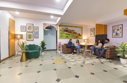 Raja Park Hotel | FabHotel Pink Palace Raja Park