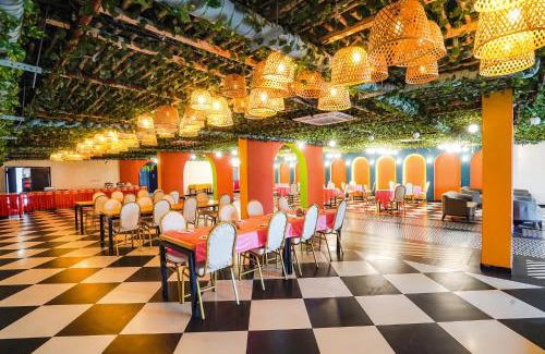 Vaishali Hotel | FabHotel Prime Cloud 9 Delhi NCR