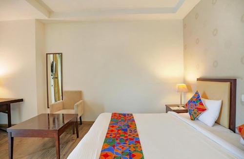 Sector 14 Hotel | FabHotel Prime Gren Ville