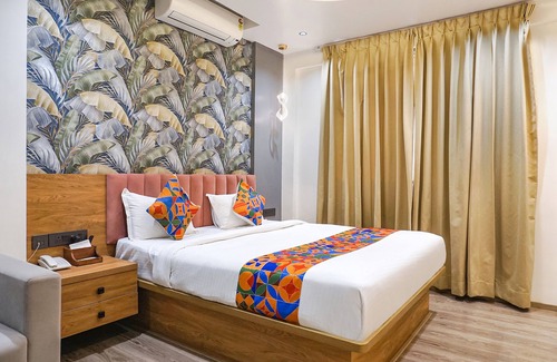 Kothrud Hotel | Fabhotel Prime Shourya Residency