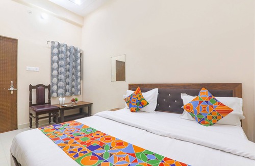 Haraiya Hotel | Fabhotel Rk Palace