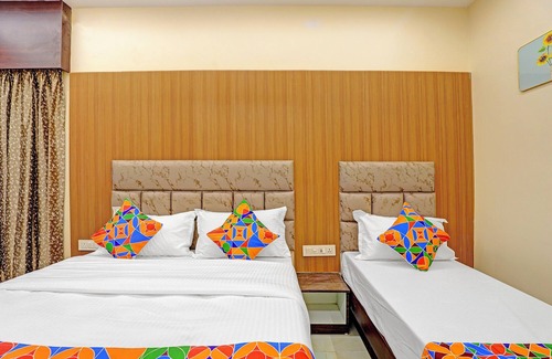Thousand Lights Hotel | Fabhotel Royal Atlantis Studio Apartments