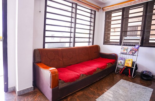Chromepet Hotel | FabHotel Sai Residency
