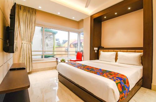 Sector 1 Hotel | FabHotel Samotel - Nr Kolkata Airport