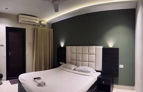 Royapettah Hotel | Fabhotel Sea Queen Residency
