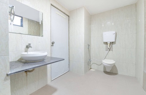 Bopal Hotel | Fabhotel Skyland
