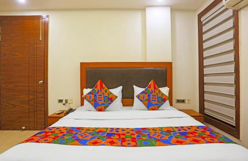 Jasola Hotel | FabHotel Star Inn - Near Apollo Hospital