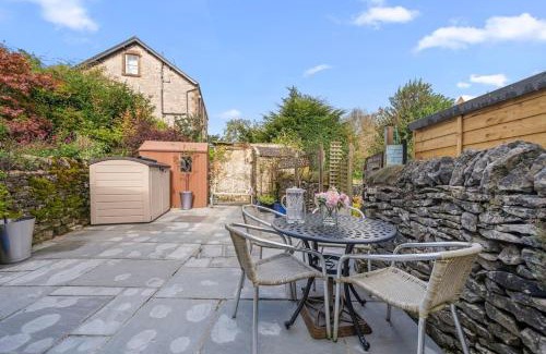 Bakewell House | Fable Cottage Luxurious Stay