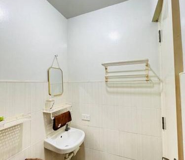 Balibago Apartment | Fablo Getaway beside EK
