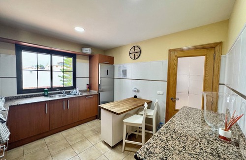 Costa de Antigua Villa | Fabulous 4 bedroom south facing villa, frontline golf course in Caleta de Fuste