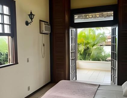 Portal da Ferradura House | Fabulosa Casa em Cond. próximo a Rua das Pedras