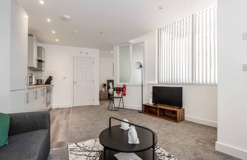 Rotherham Apartment | Fabulous 1 Bedroom Apartment in Central Rotherham