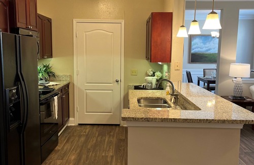 Alpharetta Apartment | Fabulous 2 bed/2bath Crp Furnished Apt in Alpharetta