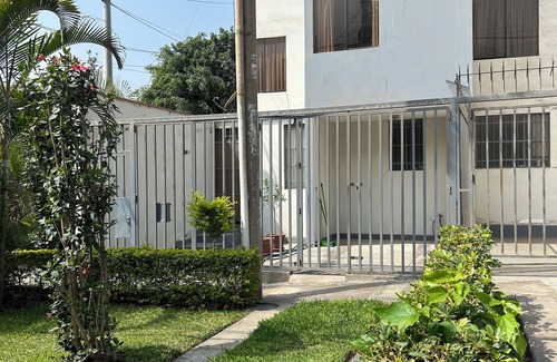 Santiago de Surco Apartment | Fabulous 3-bedroom apartment in Lima