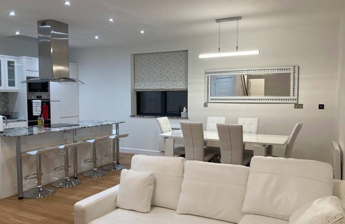 Brixton House | Fabulous 3-bedroom house in London