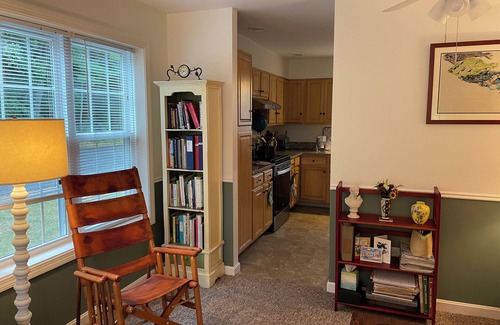 Brunswick House | Fabulous 3-bedroom townhome in wooded area and near many shops and services