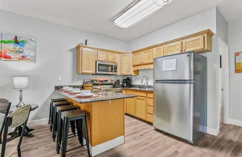 Gulfport House | Fabulous 3 Townhouse Rental with 9-bedrooms and 9-bathrooms